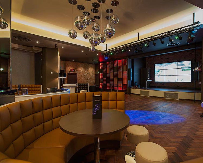 規(guī)劃商業(yè)酒吧布局的設(shè)計(jì)技巧